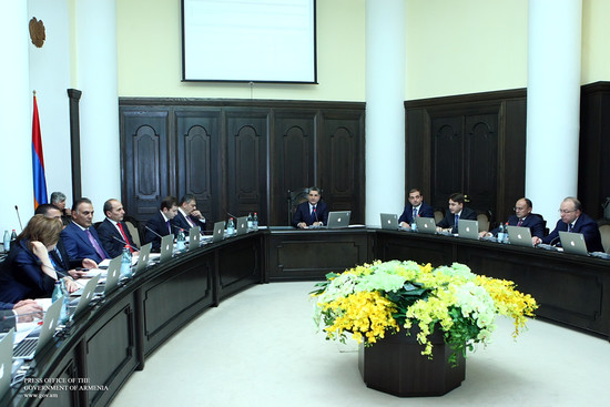 Կենսաթոշակը կավելանա 15 տոկոսով, պետական հատվածի աշխատավարձը` մոտ 40 տոկոսով