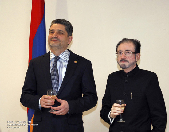 Վարչապետ Տիգրան Սարգսյանը շնորհավորել է Հնդկաստանի տոնի առթիվ