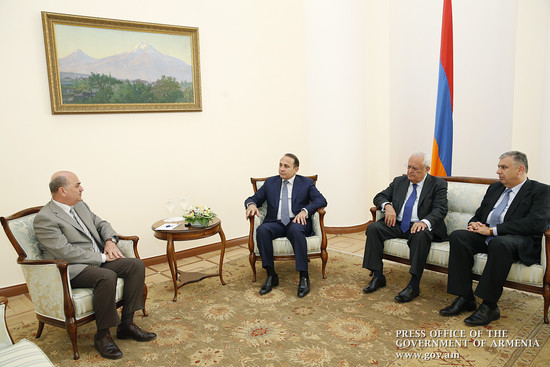 Վարչապետն ընդունել է Լիբանանի հայազգի նախարարին