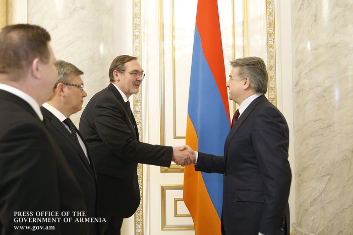 Վարչապետն ընդունել է Հայաստանում Ռուսաստանի դեսպանին