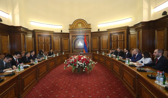 ՀՀ փոխվարչապետ Տիգրան Ավինյանն ընդունել է Չինաստանի կառավարության հատուկ բանագնացին