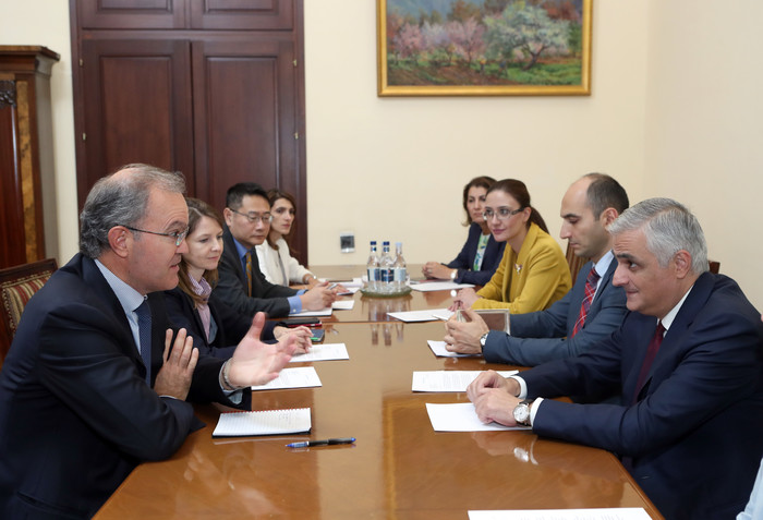 Փոխվարչապետ Մհեր Գրիգորյանն ընդունել է ԱՄՀ պատվիրակությանը