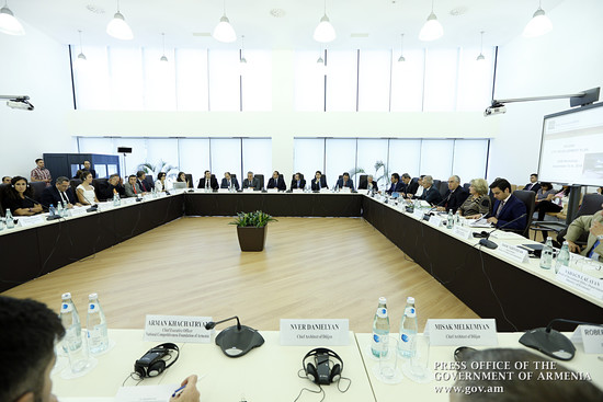 ՀՀ վարչապետ Հովիկ Աբրահամյանի մասնակցությամբ Դիլիջանում քննարկվել է քաղաքի զարգացման ծրագիրը