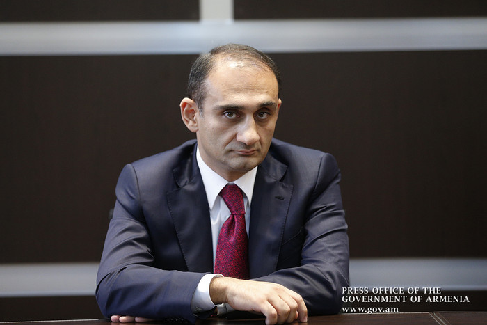 Վարչապետը ՊԵԿ աշխատակազմին է ներկայացրել ՊԵԿ նորանշանակ նախագահ Վարդան Հարությունյանին