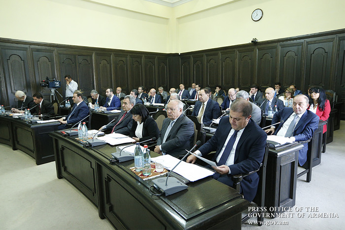 Վարչապետ. «Հարկավոր է տնտեսվարողների բեռն  ավելի թեթևացնել, հնարավորություններն ավելի մեծացնել, բիզն