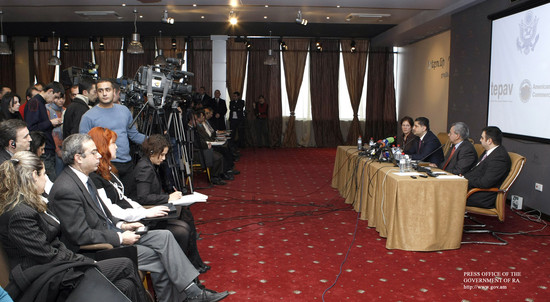 «21-րդ դարում հարևան պետությունների  միջև  փակ սահմաններն անհեթեթություն են». Տիգրան Սարգսյան