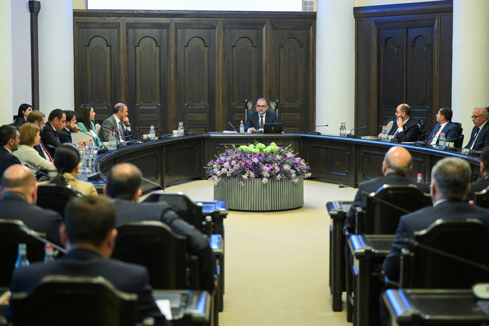 Կառավարությունը հաստատել է անապահով ճանաչված ընտանիքների աշխատունակ անձանց վարձատրվող հասարակական աշ