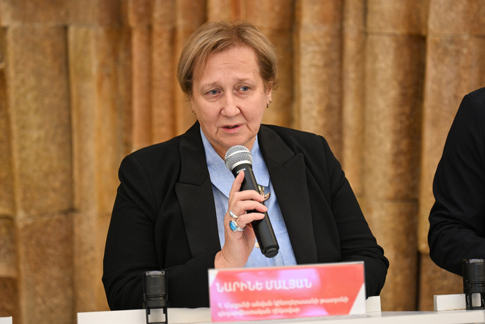 Արայիկ Հարությունյանը մասնակցել է «Մեծանուն հայեր. Հենրիկ Մալյանի ծննդյան 100-ամյակ» թեմային նվիրված