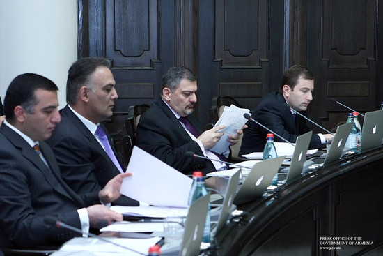Պետք է հասանելի լինեն դասագրքերի և շտեմարանների էլեկտրոնային տարբերակները