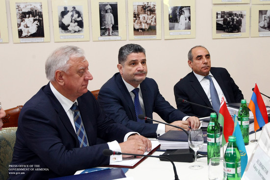 ՀՀ վարչապետը մասնակցել է ԱՊՀ կառավարությունների ղեկավարների խորհրդի նիստին