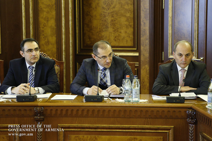 «Յուրաքանչյուր լուծում պետք է ուղղված լինի հարկային համակարգի պարզեցմանը». Հովիկ Աբրահամյան