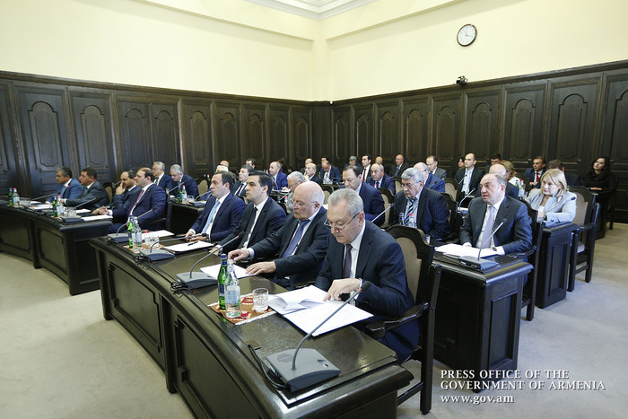Սպառողի իրավունք, սեփականաշնորհված ակտիվներ, տարածքային զարգացում, գնումներ, կառավարում և կառուցվածք
