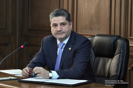 ՀՀ վարչապետի ելույթը ՀՀ Ազգային ժողովի հանձնաժողովների համատեղ նիստում 2012 թվականի ՀՀ պետական բյուջ