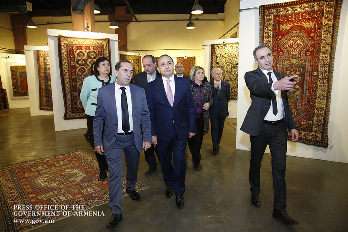 Վարչապետն այցելել է «Մեգերյան կարպետ» ընկերություն