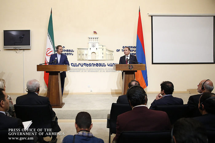 Հայաստանի վարչապետը և Իրանի նախագահի առաջին տեղակալը հանդես են եկել ԶԼՄ ներկայացուցիչների համար հայտ