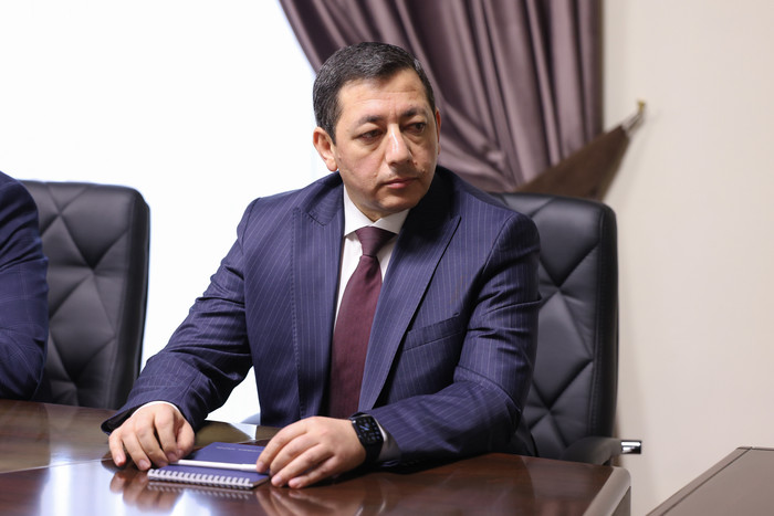 Փոխվարչապետը Քաղաքաշինության կոմիտեի աշխատակազմին է ներկայացրել նորանշանակ նախագահին