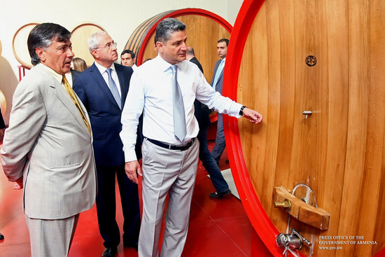 Վարչապետը ծանոթացել է Արագածոտնի մարզում կառավարության աջակցությամբ իրականացվող ներդրումային ծրագրի 