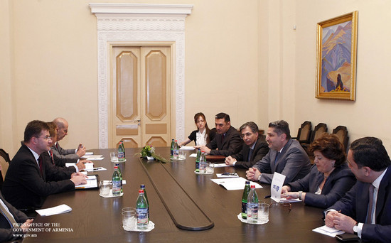 Վարչապետն ընդունել է Միրոսլավ Լայչակին
