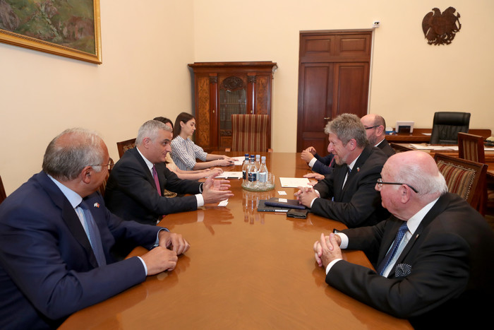 Փոխվարչապետ Մհեր Գրիգորյանն ընդունել է Իսրայելի ԱԳՆ գլխավոր տնօրենի տեղակալին