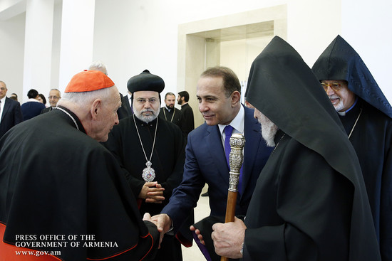Վարչապետը մասնակցել է «Ճգնաժամը Սիրիայում. մարտահրավերներ հավատքի համայնքների համար» միջազգային խորհ