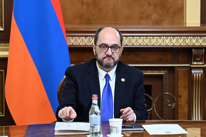 Արայիկ Հարությունյանը հանդիպել է  Ընտրական համակարգերի միջազգային հիմնադրամի նախագահի հետ