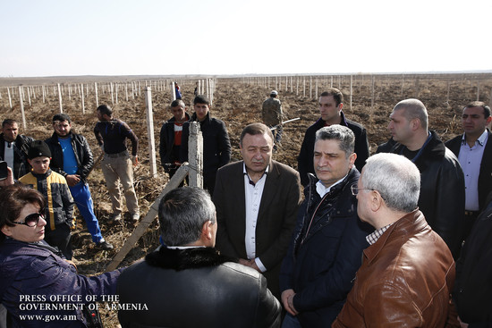 Տիգրան Սարգսյանը ծանոթացել է Արմավիրի մարզում հակակարկտային համակարգերի տեղակայման և կառավարման աշխա