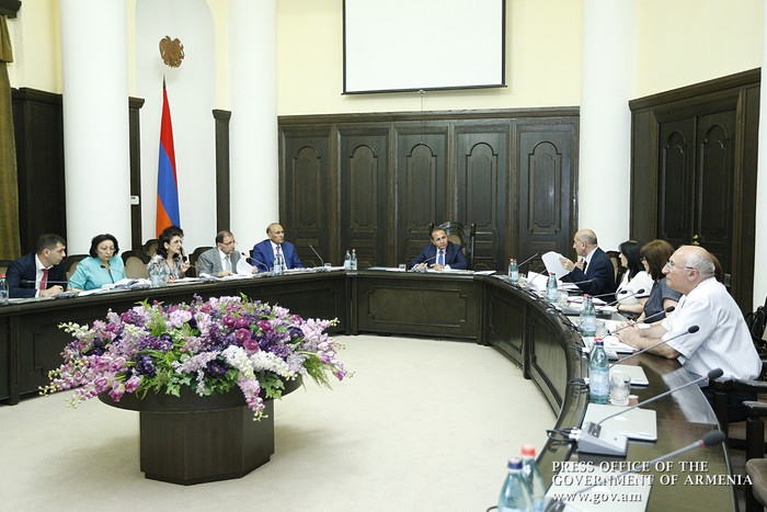 Կառավարությունում քննարկվում են ՀՀ պետական բյուջեից կատարվելիք ծախսերի ֆինանսավորման 2016-2018 թթ. կ