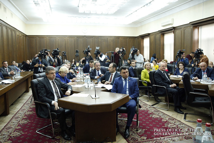 ՀՀ վարչապետի ելույթը ՀՀ Ազգային ժողովի մշտական հանձնաժողովների համատեղ նիստում՝ «ՀՀ  2018 թ. պետական