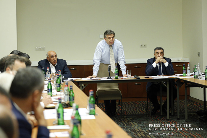 Վարչապետի գլխավորությամբ Վայոց ձորի մարզում քննարկվել են տարբեր ոլորտներում կատարված աշխատանքներն ու