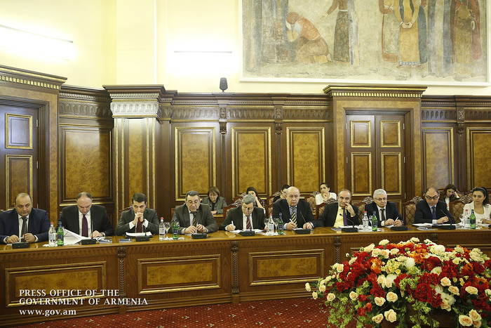 Վարչապետը հանձնարարել է ներկայացնել Հայաստանի զարգացման հիմնադրամին հատկացվող ֆինանսական միջոցների ծ