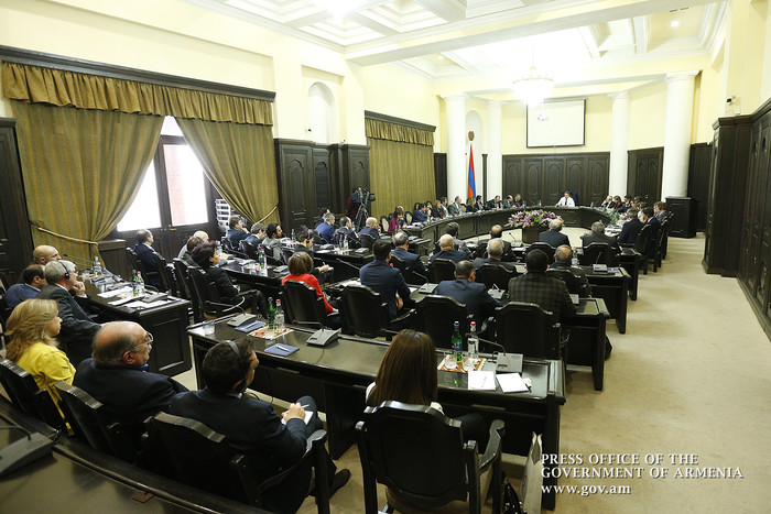 Հավաքագրվել է 341 ներդրումային ծրագիր շուրջ 3,2 մլրդ դոլար ընդհանուր արժեքով. Կարեն Կարապետյանն ընդո
