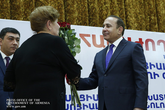 Վարչապետը շնորհավորել է սոցիալական աշխատողներին մասնագիտական տոնի առթիվ