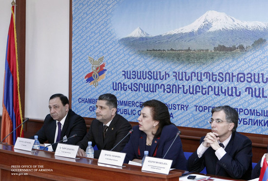 Վարչապետը մասնակցել է հայ առևտրաարդյունաբերական պալատների և գործարարների միությունների ներկայացուցիչ