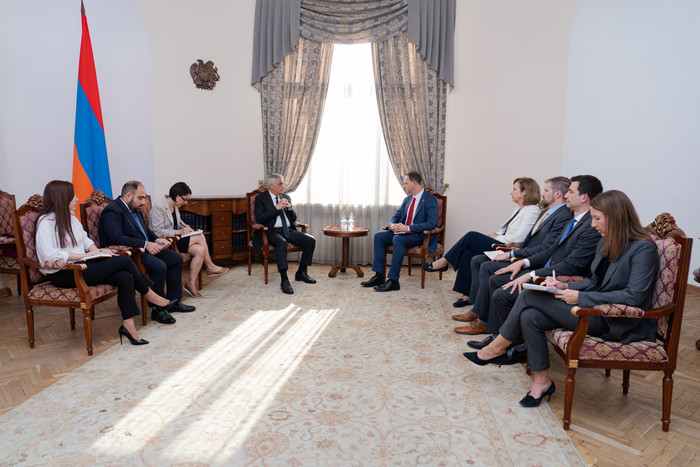 Փոխվարչապետ Մհեր Գրիգորյանն ընդունել է ԱՄՆ պետդեպարտամենտի Միջազգային անվտանգության և զենքի չտարածմա