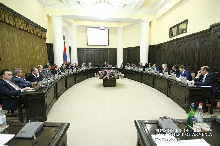 Վարչապետը հանձնարարել է առաջարկություններ ներկայացնել ներմուծումը տեղական արտադրությամբ փոխարինելու 