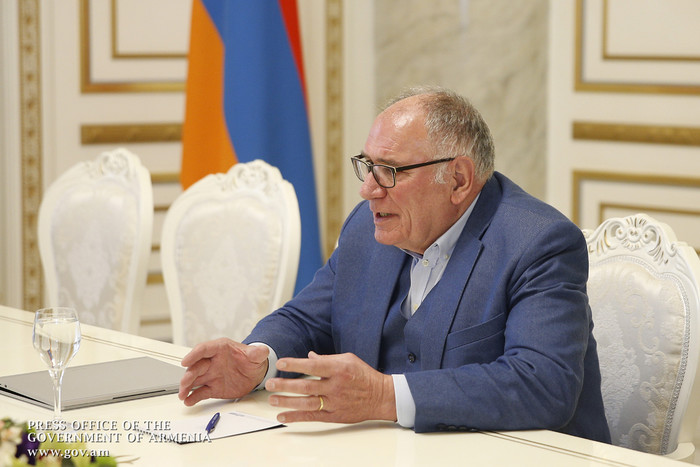 Վարչապետն ընդունել է ՀՀ գինեգործության ոլորտում ներդրումային ծրագրեր նախաձեռնած շվեյցարացի գործարարի