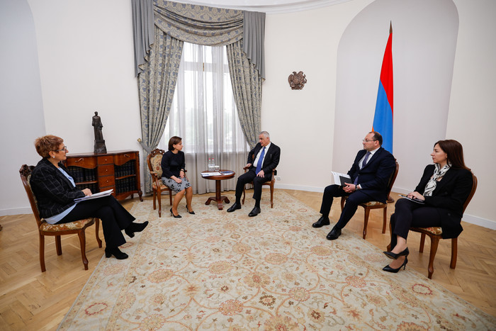 Փոխվարչապետ Մհեր Գրիգորյանն ընդունել է Զինծառայողների ապահովագրության ազգային հիմնադրամի հոգաբարձուն