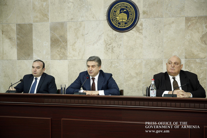 Կարեն Կարապետյան. «Մեր հիմնական կապիտալը՝ մարդը, պետք է լինի կիրթ և գրագետ»