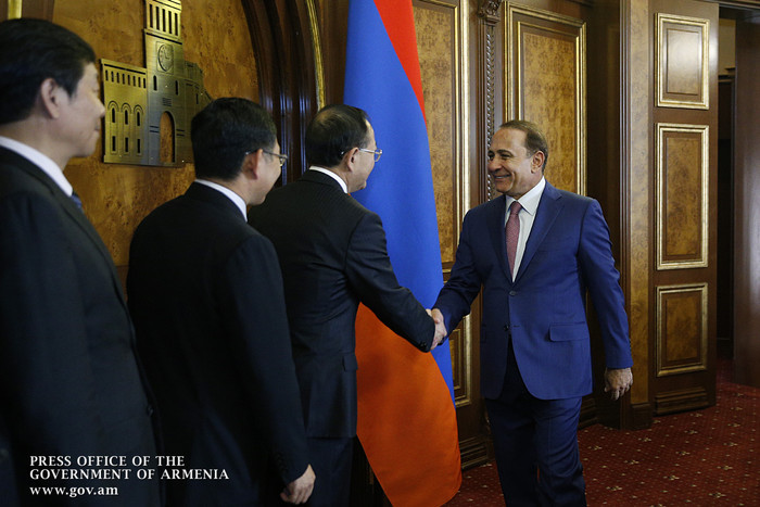 Վարչապետն ընդունել է Չինաստանի տնտեսական և սոցիալական խորհրդի փոխնախագահի գլխավորած պատվիրակությանը