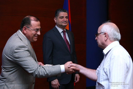 Վարչապետը շնորհավորել է շինարարներին մասնագիտական տոնի առթիվ