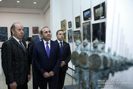 Վարչապետը մասնակցել է երիտասարդ ստեղծագործողների ցուցահանդես-մրցույթի բացմանը