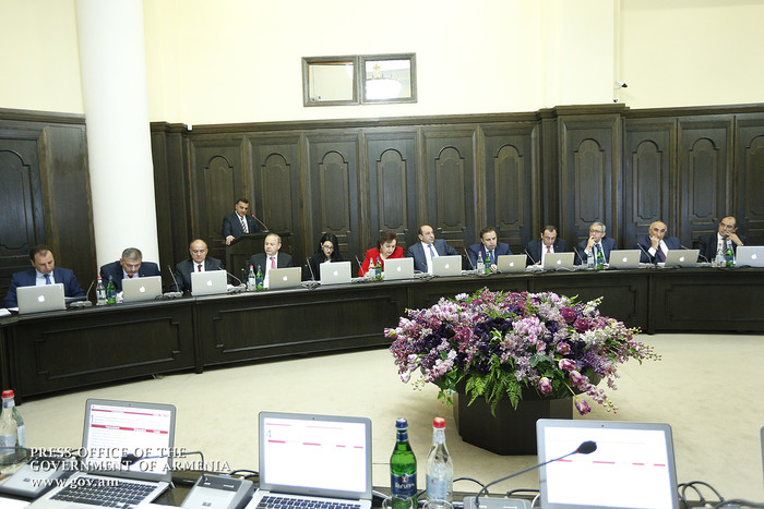 Սպառողի իրավունք, սեփականաշնորհված ակտիվներ, տարածքային զարգացում, գնումներ, կառավարում և կառուցվածք