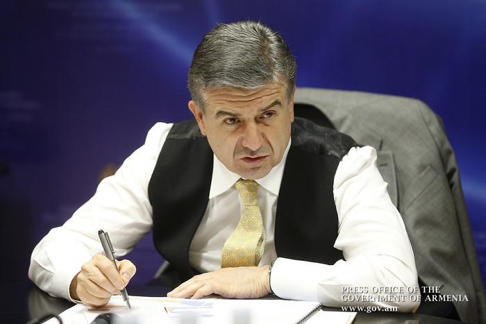 «Ճիշտ ուղու վրա եք, բայց խնդրում եմ տեմպերն արագացնել». Կարեն Կարապետյանը առողջապահության նախարարութ