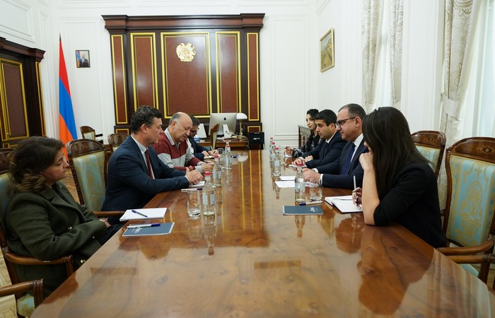 Փոխվարչապետ Տիգրան Խաչատրյանն ընդունել է ՄԱԿ փախստականների հարցերով գերագույն հանձնակատարի գրասենյակ