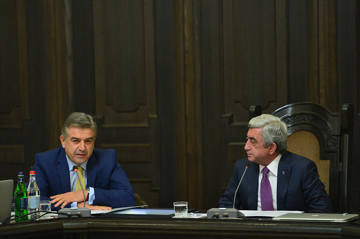 Նախագահ Սերժ Սարգսյանը հանդիպում է ունեցել նոր կառավարության անդամների հետ
