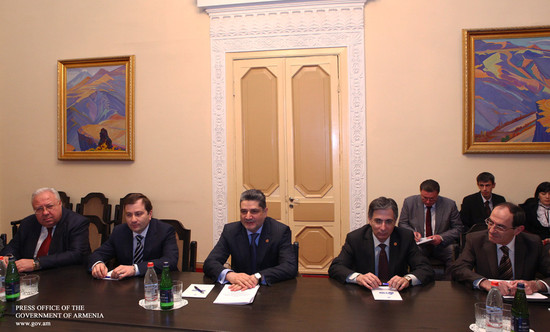 Տիգրան Սարգսյանն ընդունել է Սերգեյ Մարտինովին