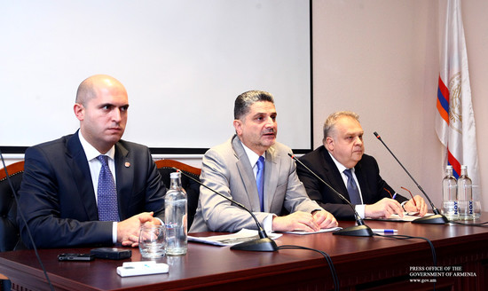 Տիգրան Սարգսյանը հանձնարարել է 40 տոկոսով բարձրացնել ՀՊՄՀ դասախոսների աշխատավարձը