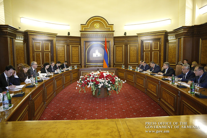 Վարչապետն ընդունել է ԱՄՀ հայաստանյան առաքելության պատվիրակությանը