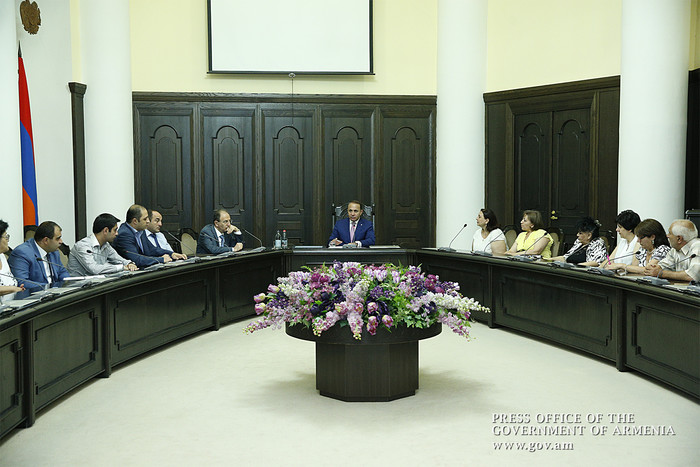 Լուծում են ստացել Ֆիրդուսի 33-րդ թաղամասի բնակիչների խնդիրները