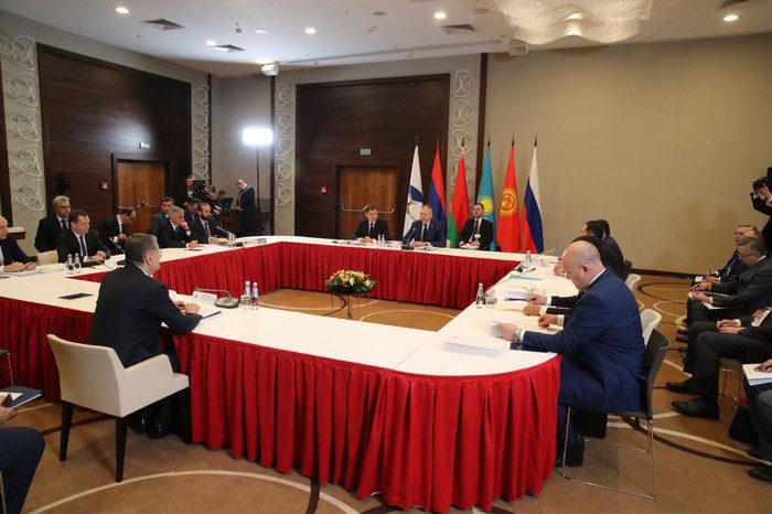Առաջին փոխվարչապետի պաշտոնակատար Արարատ Միրզոյանը Մինսկում մասնակցել է Եվրասիական միջկառավարական խոր